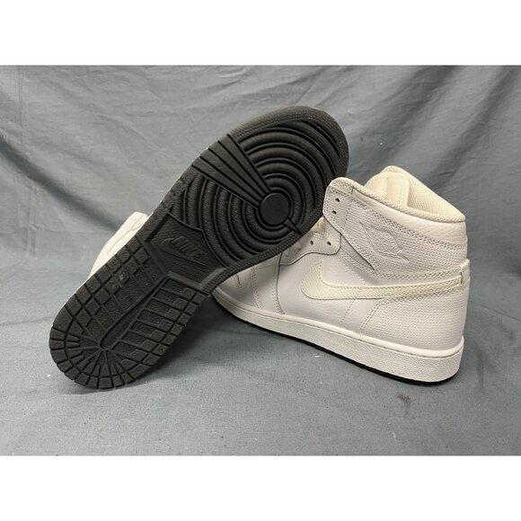 Nike Boys Jordan 1 Retro High (GS) 2017 White Perforated Size 7 NEW NO BOX! - Picture 2 of 11